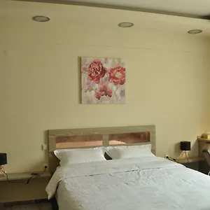  Appartamento Agias Sofias Street Luxurious